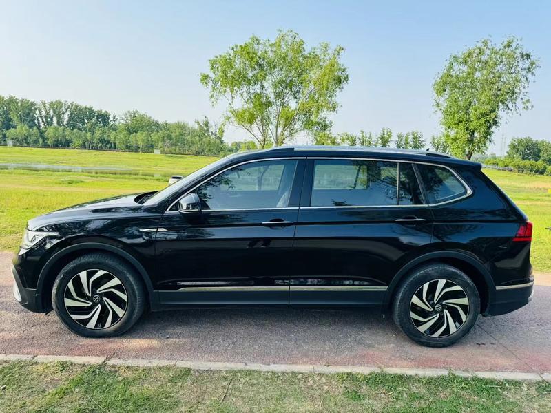 Volkswagen Tiguan L Pro, 2021 — фото 4 из 10