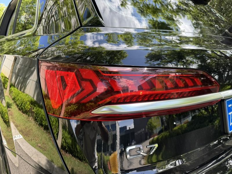 Audi Q7, 2023 — фото 8 из 12