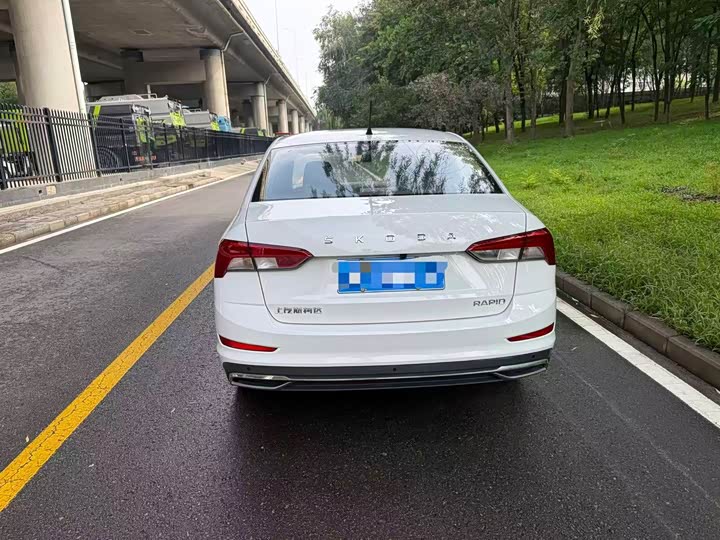 Skoda Rapid, 2021 — фото 5 из 9