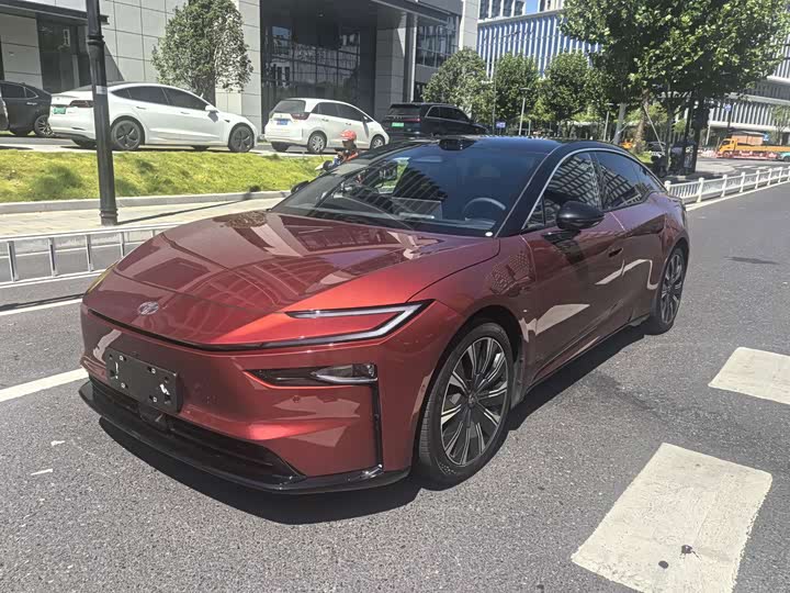 Toyota bZ7, 2025 — купить в Курске под ключ