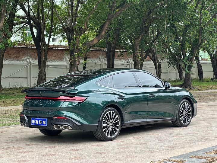 MG Motor 7, 2025 — фото 6 из 9