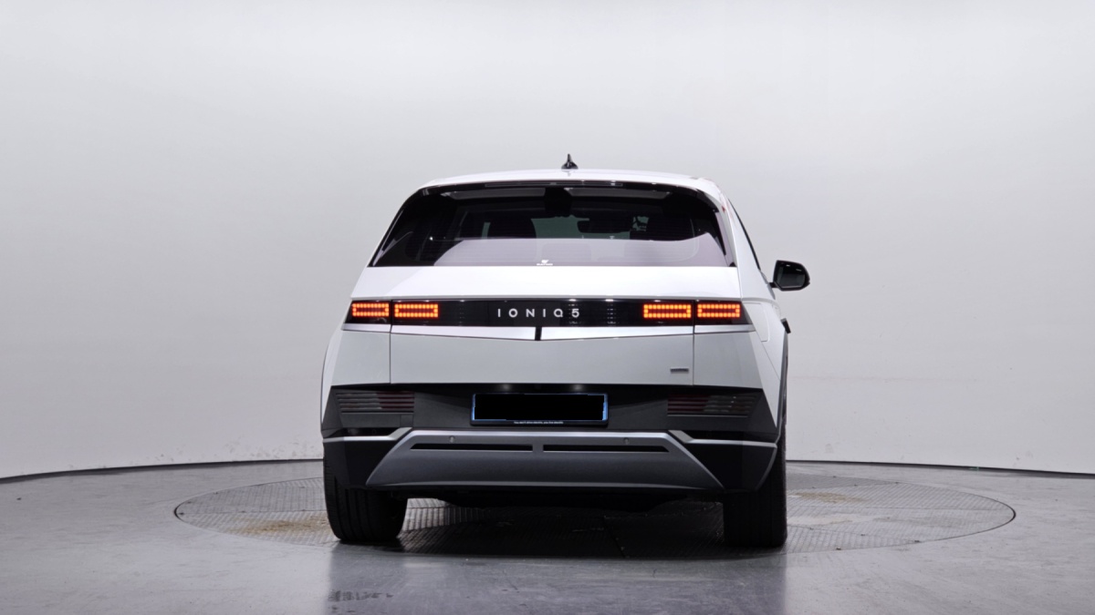 Hyundai Ioniq 5, 2023 — фото 4 из 12