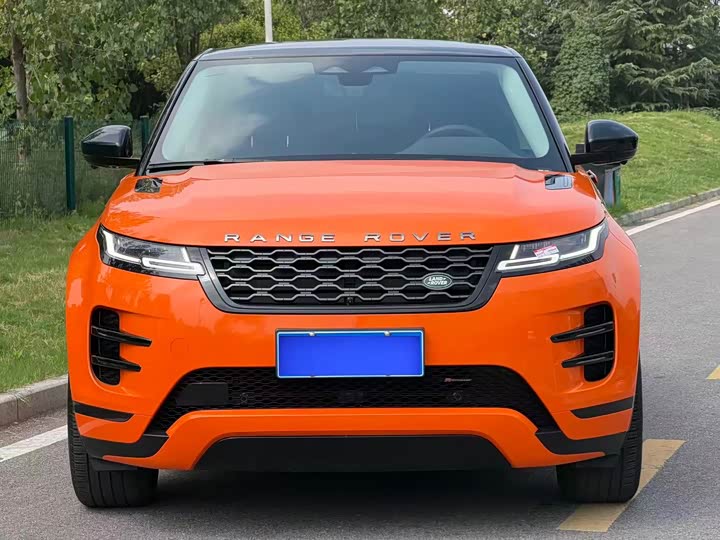 Land Rover Range Rover Evoque L, 2023 — фото 2 из 9