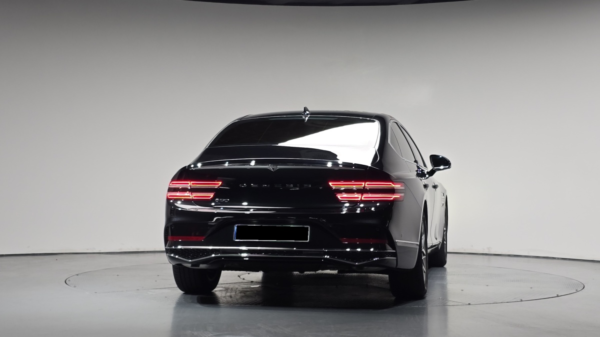 Genesis G80, 2025 — фото 4 из 12