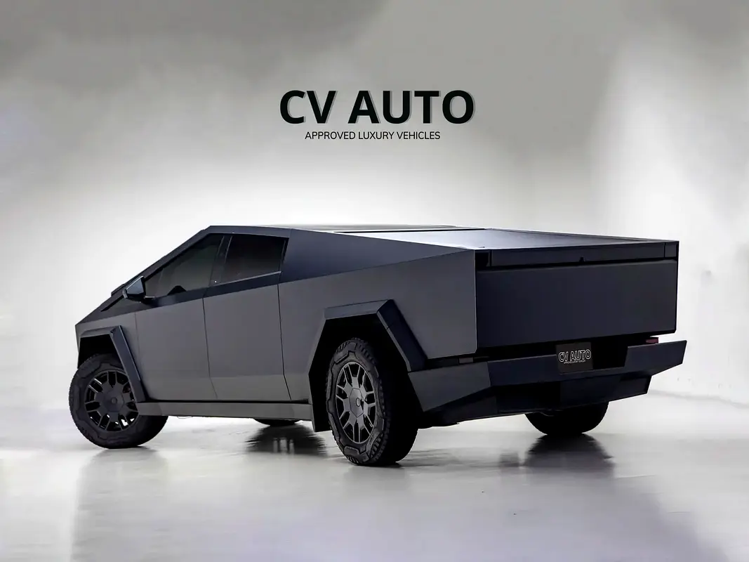 Tesla Cybertruck, 2024 — фото 4 из 10