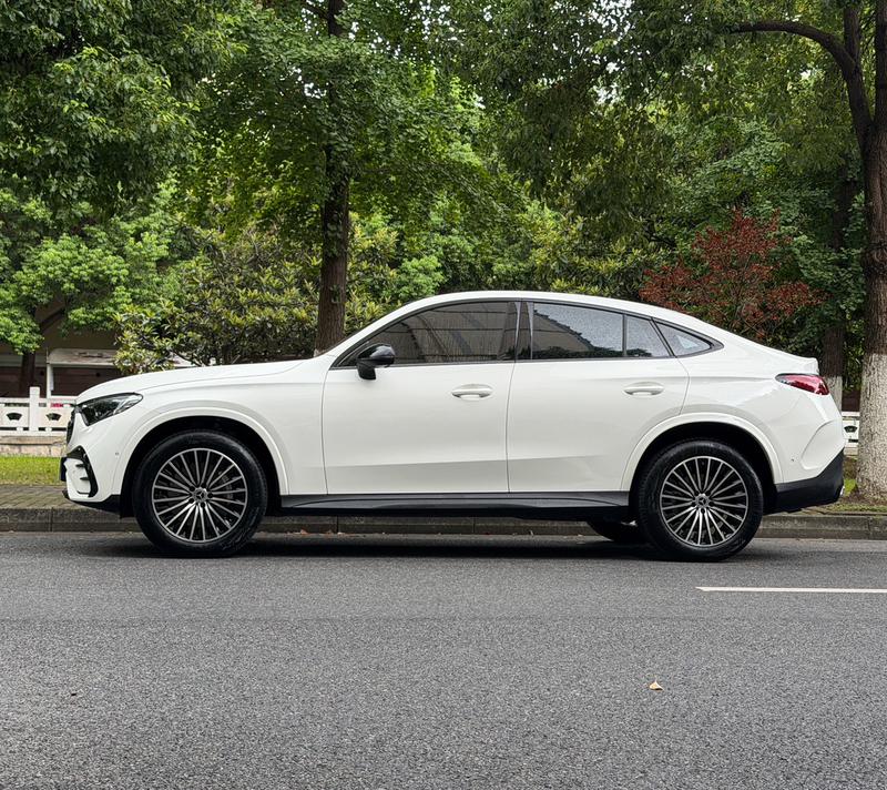 Mercedes-Benz GLC-Class Coupe, 2024 — фото 4 из 12