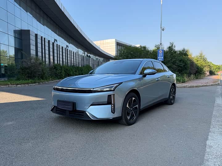 Geely Galaxy L6, 2025 — купить в Туле под ключ