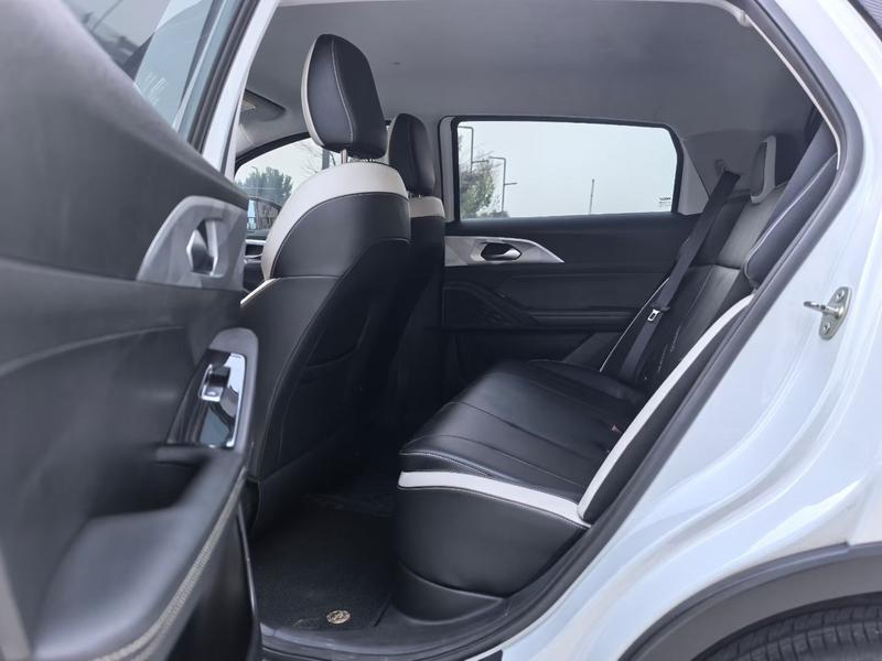 Geely Geometry E Firefly, 2022 — фото 9 из 10