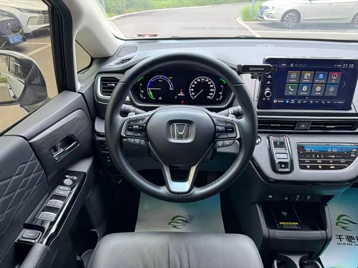 Honda Elysion, 2025 — фото 9 из 9