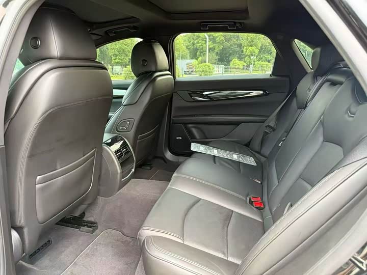 Cadillac CT6, 2022 — фото 5 из 9