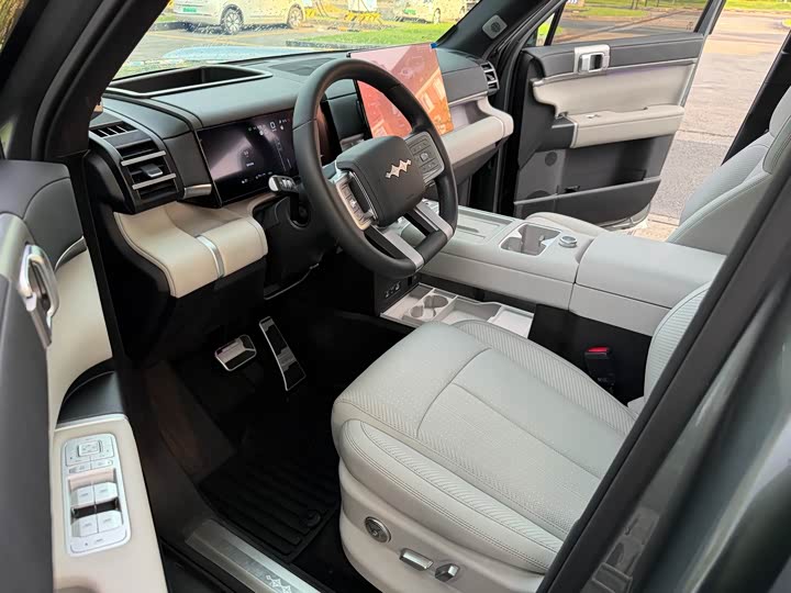 BYD FangChengBao Titanium 7 (Tai 7), 2025 — фото 9 из 9