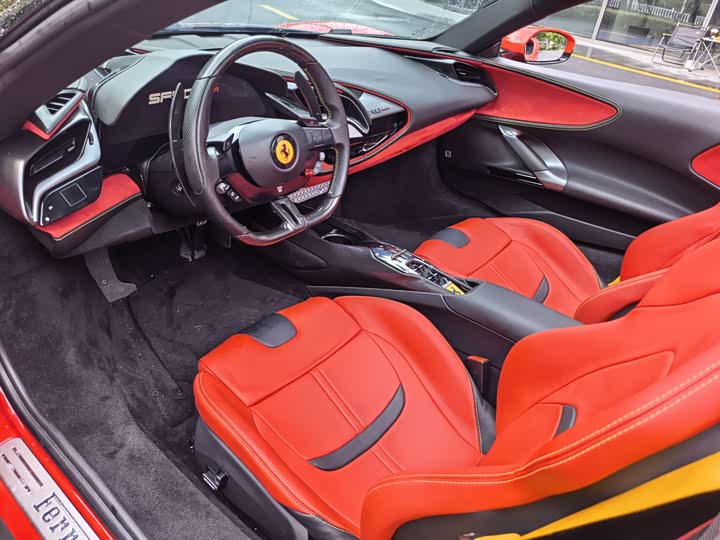 Ferrari SF90, 2023 — фото 6 из 9