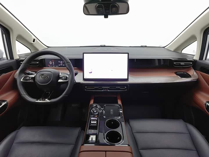 GAC Trumpchi E8, 2025 — фото 5 из 9