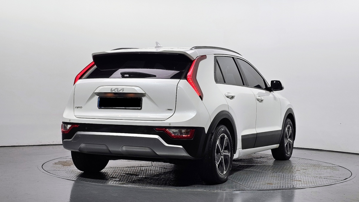 Kia Niro, 2022 — фото 2 из 12