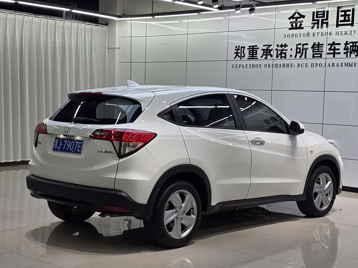 Honda Vezel, 2022 — фото 6 из 9