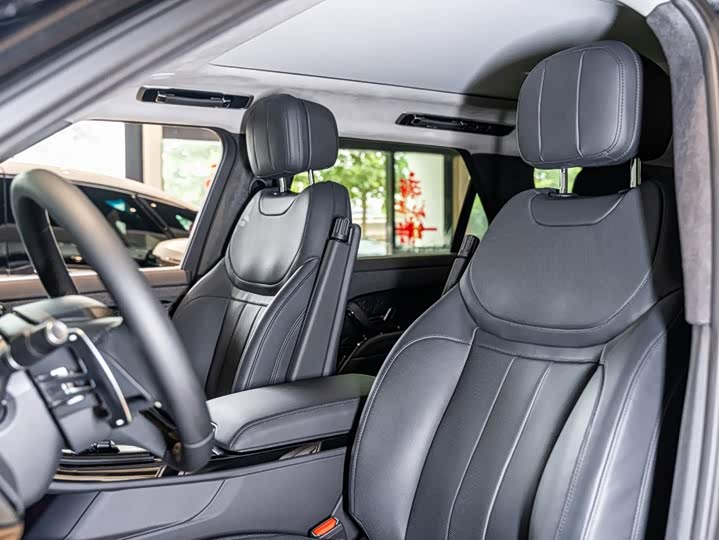 Land Rover Range Rover Sport Hybrid, 2024 — фото 8 из 9