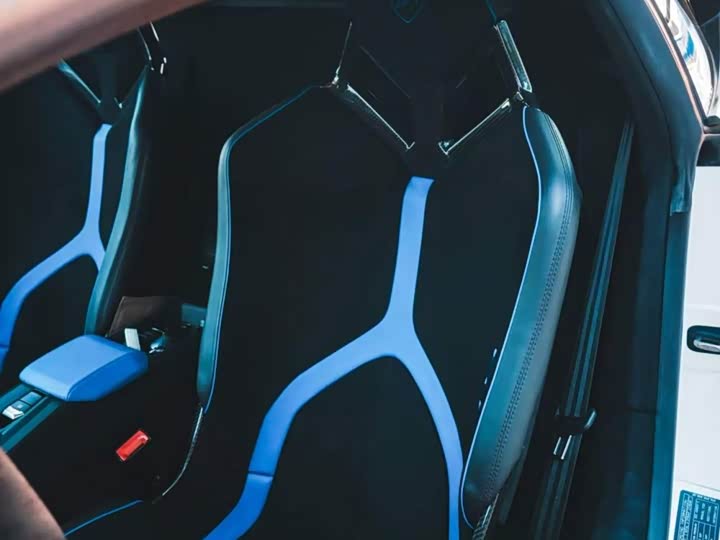 Lamborghini Huracán, 2023 — фото 2 из 7