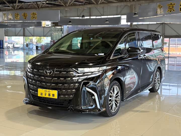 Toyota Alphard, 2026 — купить в Саранске под ключ