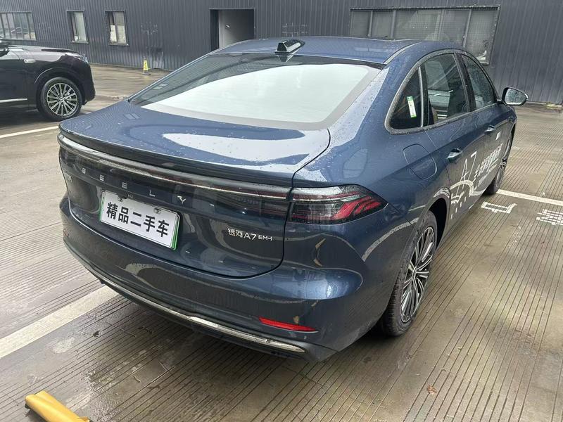 Geely Galaxy A7, 2025 — фото 5 из 9