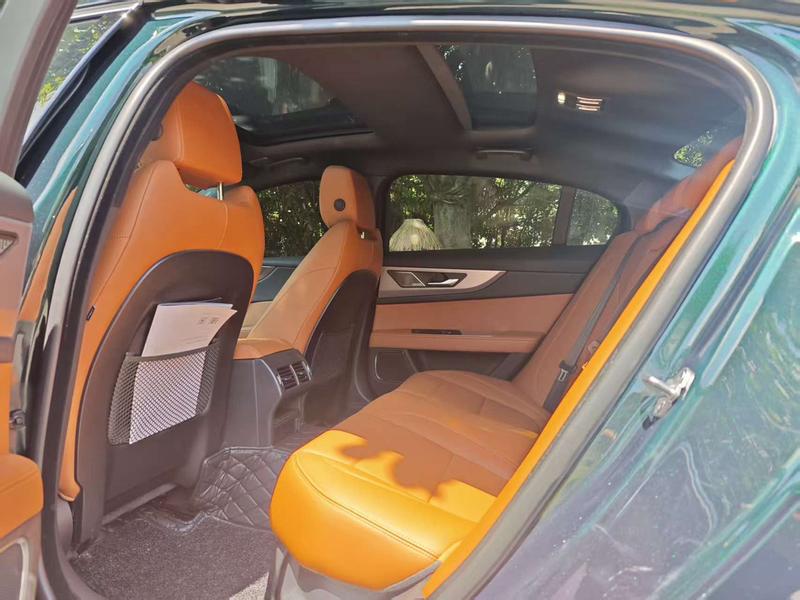 Jaguar XE L, 2023 — фото 11 из 12