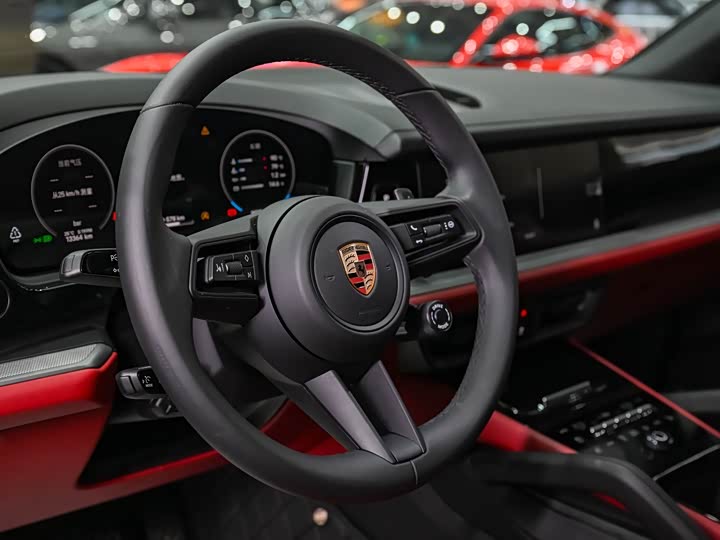 Porsche Cayenne, 2025 — фото 7 из 9