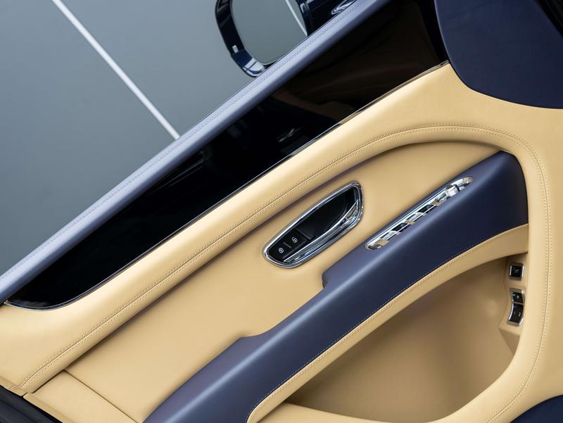 Bentley Bentayga, 2024 — фото 11 из 12