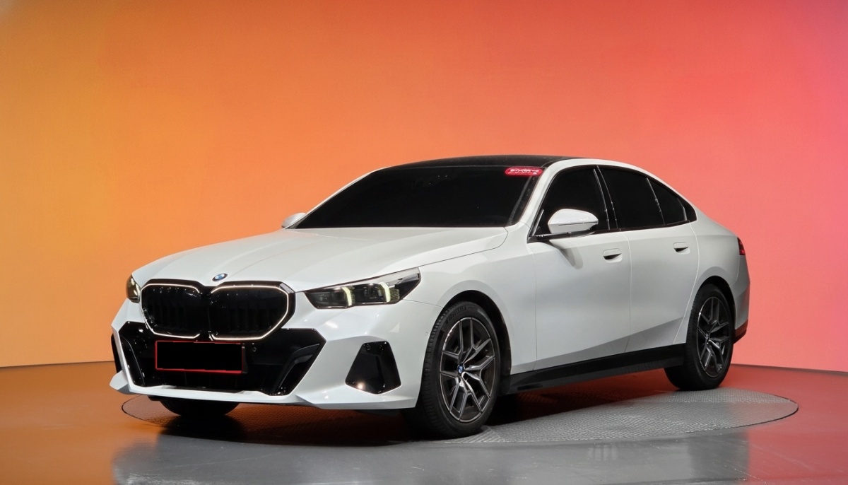 BMW 5 Series, 2025 — купить в Кирове под ключ