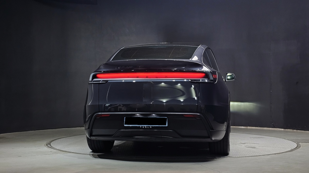 Tesla Model Y, 2025 — фото 4 из 12