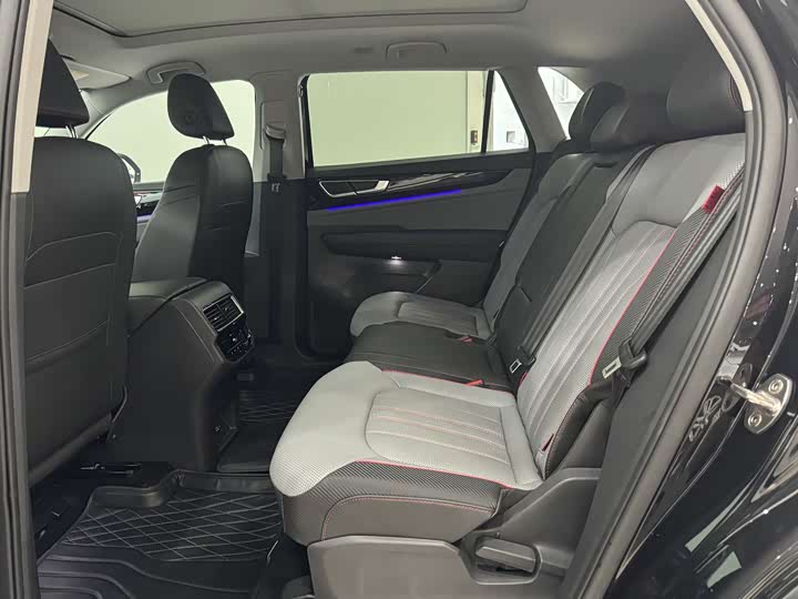 Volkswagen Teramont X, 2023 — фото 5 из 9