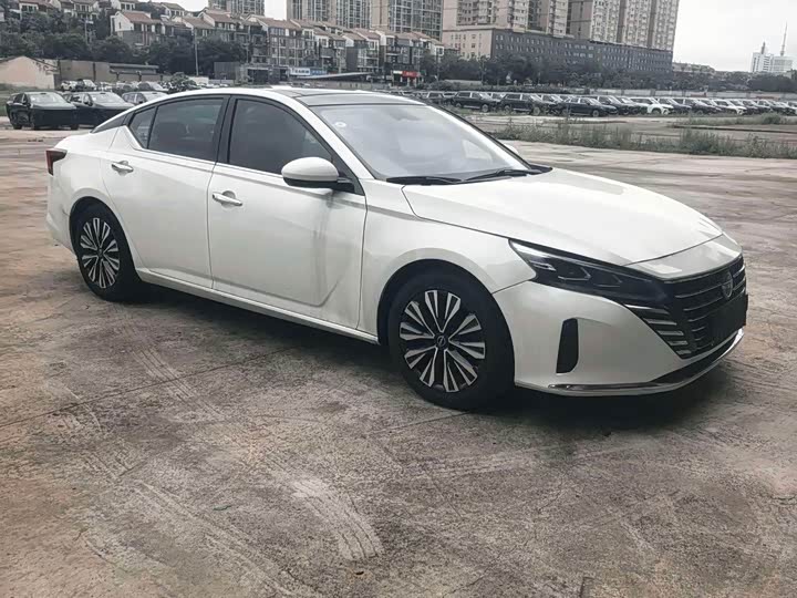 Nissan Teana, 2023 — фото 3 из 9