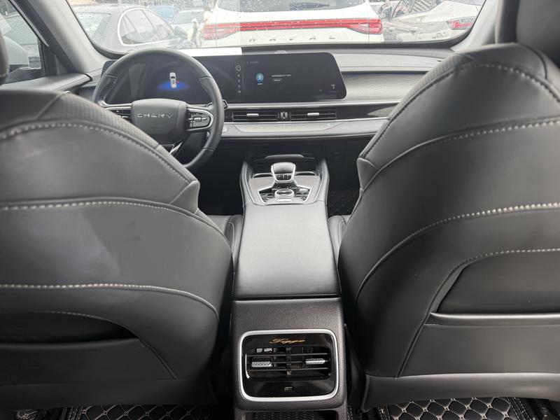 Chery Tiggo 8 Pro, 2022 — фото 5 из 10