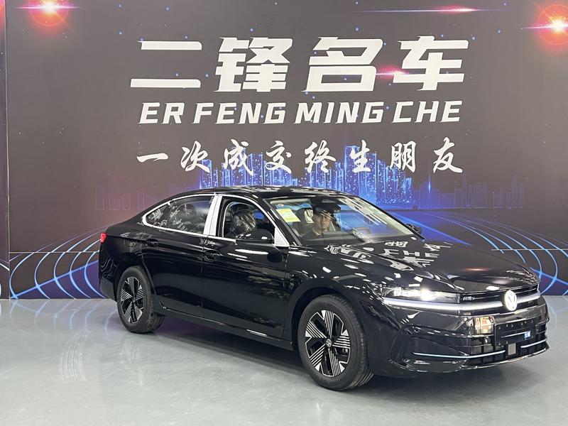 Volkswagen Magotan GTE Hybrid, 2026 — фото 3 из 10