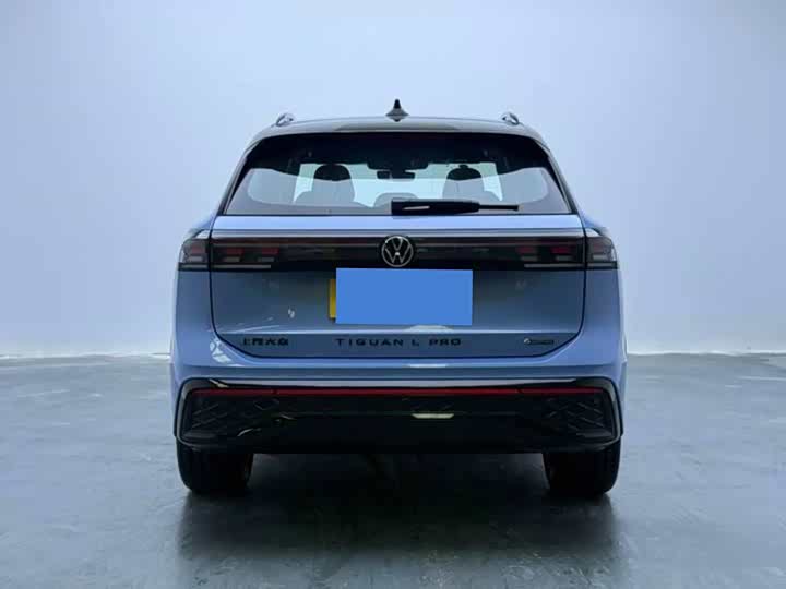 Volkswagen Tiguan L Pro, 2024 — фото 7 из 9