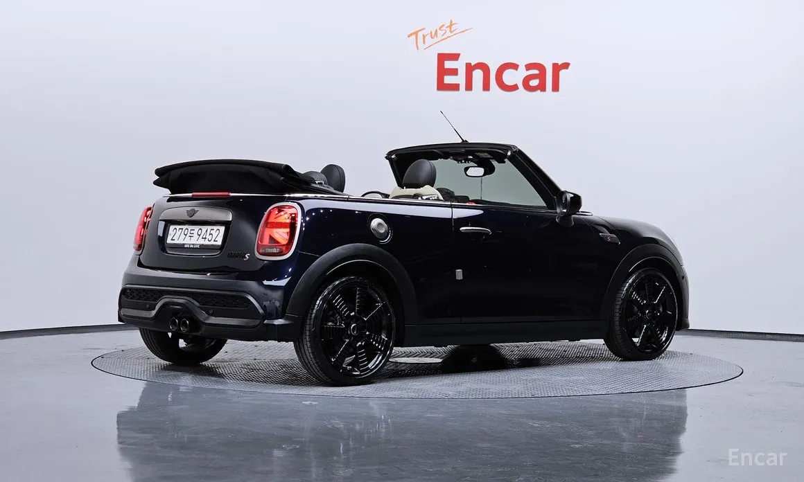 Mini Cooper Convertible, 2024 — фото 2 из 12