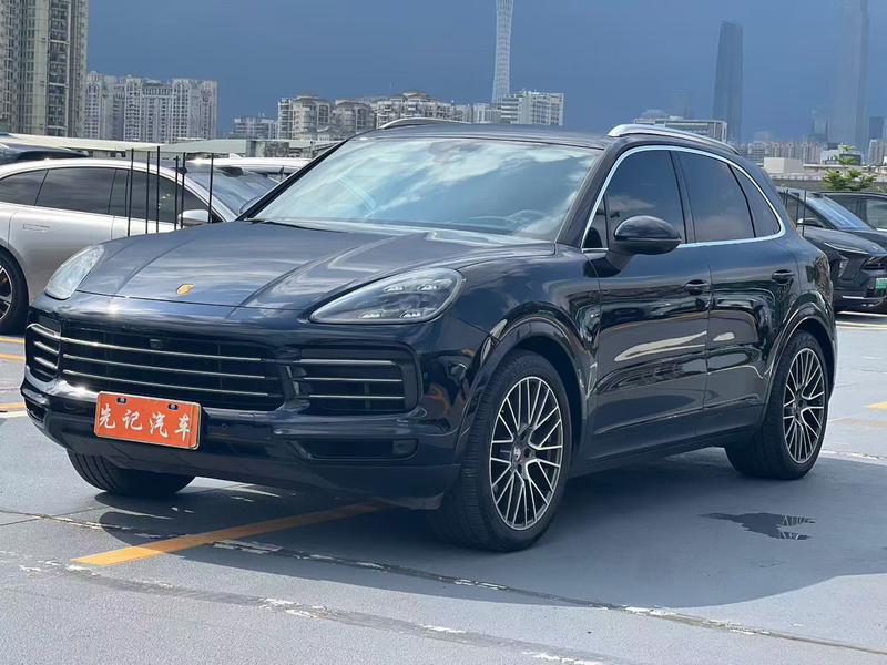 Porsche Cayenne, 2022 — купить в Перми под ключ