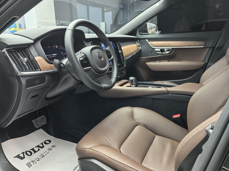Volvo S90, 2025 — фото 10 из 12