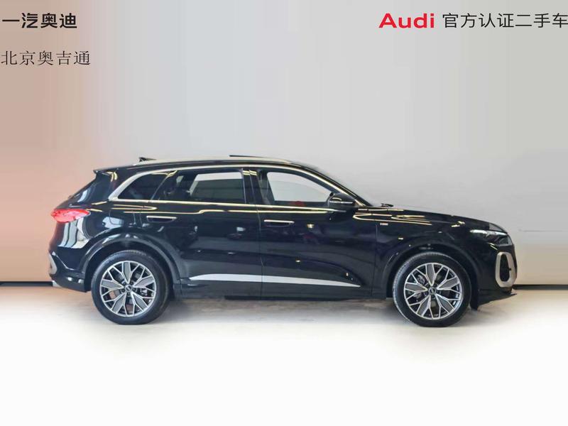Audi Q5L, 2025 — фото 5 из 12