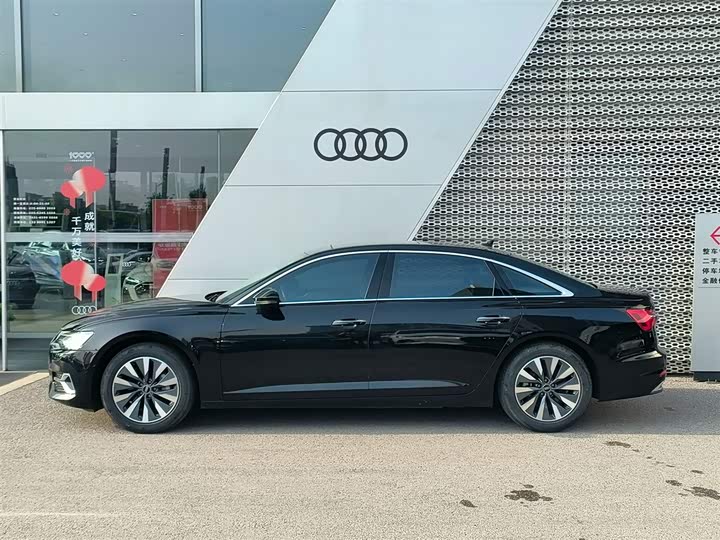 Audi A6L, 2022 — фото 3 из 9