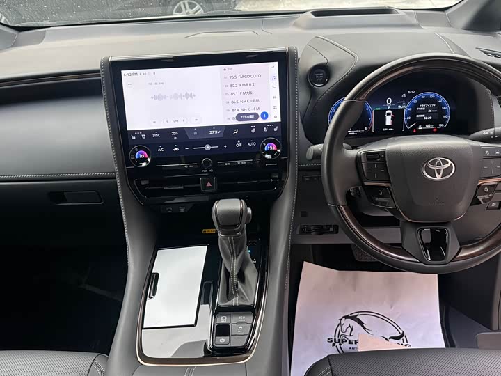 Toyota Alphard, 2025 — фото 5 из 9