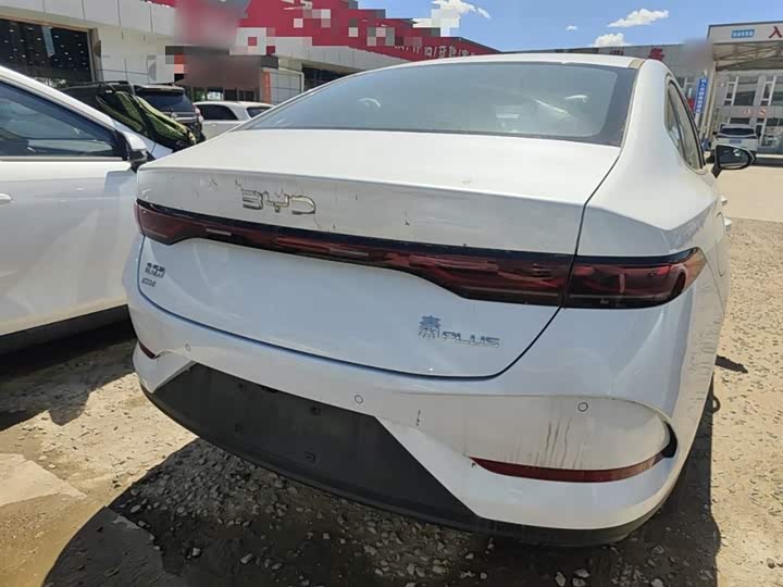 BYD Qin Plus, 2026 — фото 6 из 9