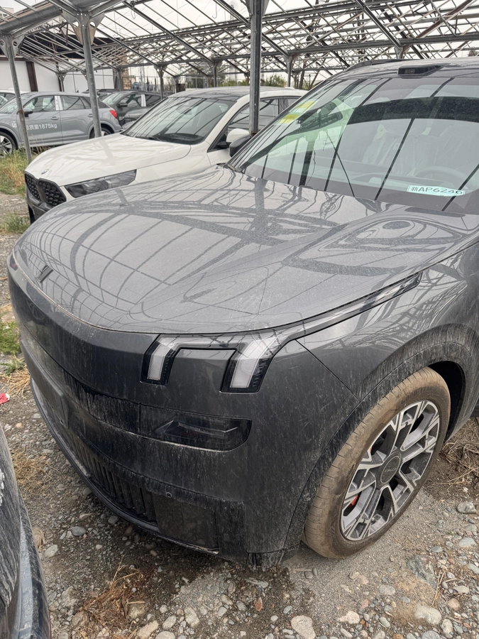 Lynk & Co 900, 2025