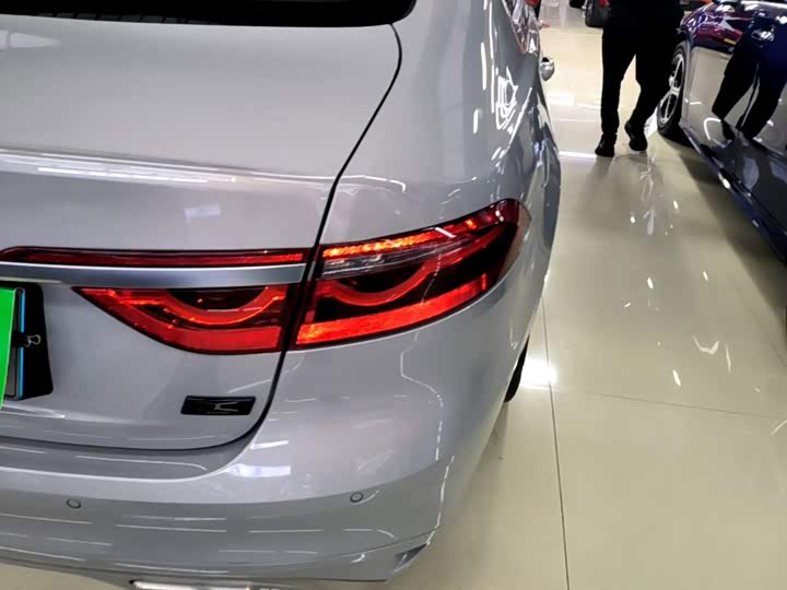 Jaguar XF L, 2025 — фото 8 из 9