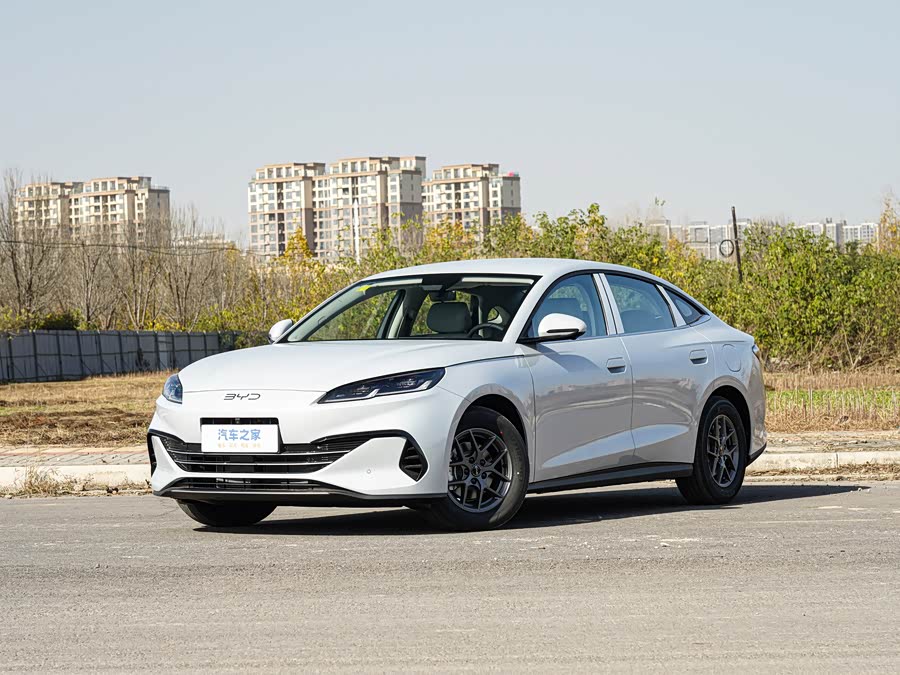 BYD Seal 06 Hybrid/EV, 2026 — купить в Смоленске под ключ
