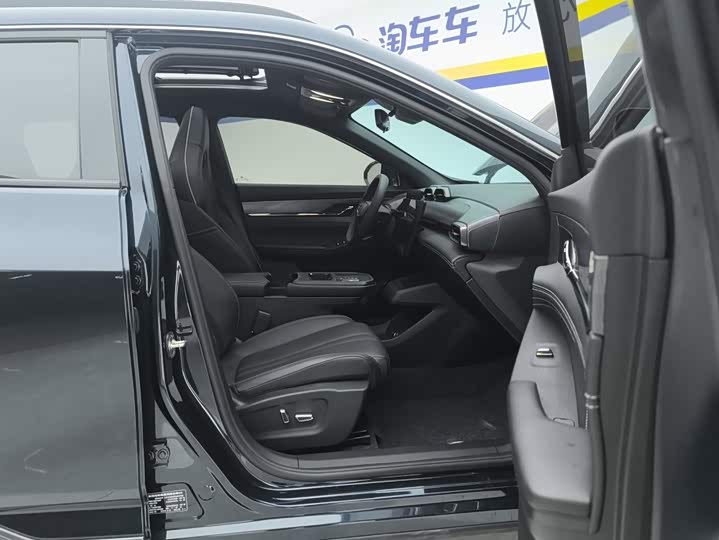 Dongfeng Aeolus L7, 2024 — фото 8 из 9