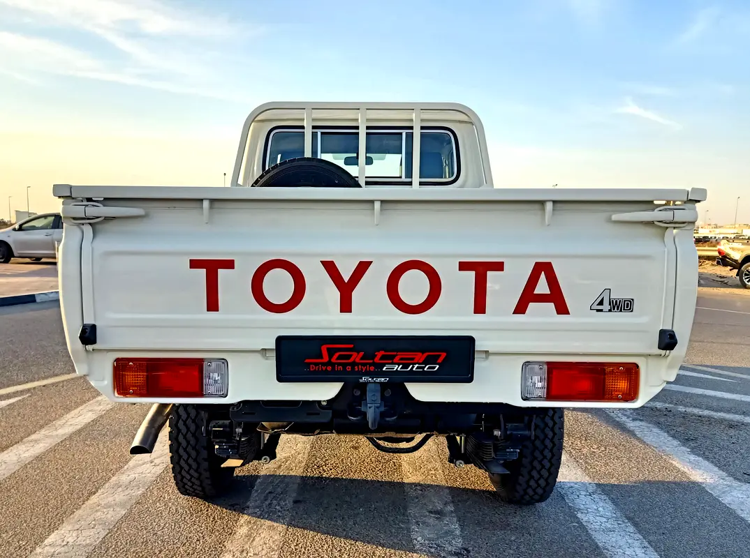 Toyota Land Cruiser, 2026 — фото 6 из 10