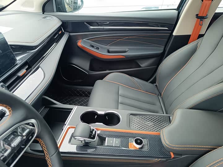 Chery Omoda S5 GT (Arrizo 5 GT), 2022 — фото 7 из 9
