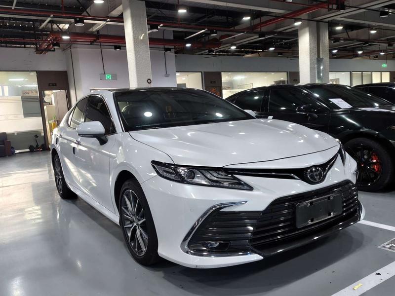 Toyota Camry, 2022 — фото 3 из 11