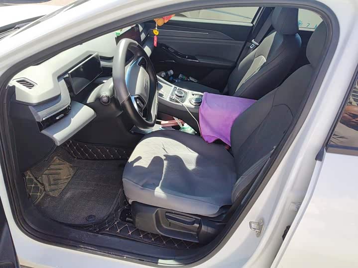 Geely Galaxy L6, 2025 — фото 9 из 9