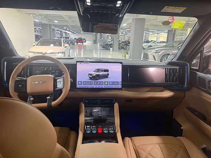 BYD FangChengBao Leopard 5, 2026 — фото 6 из 9