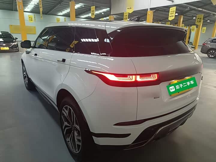 Land Rover Range Rover Evoque L, 2023 — фото 5 из 9